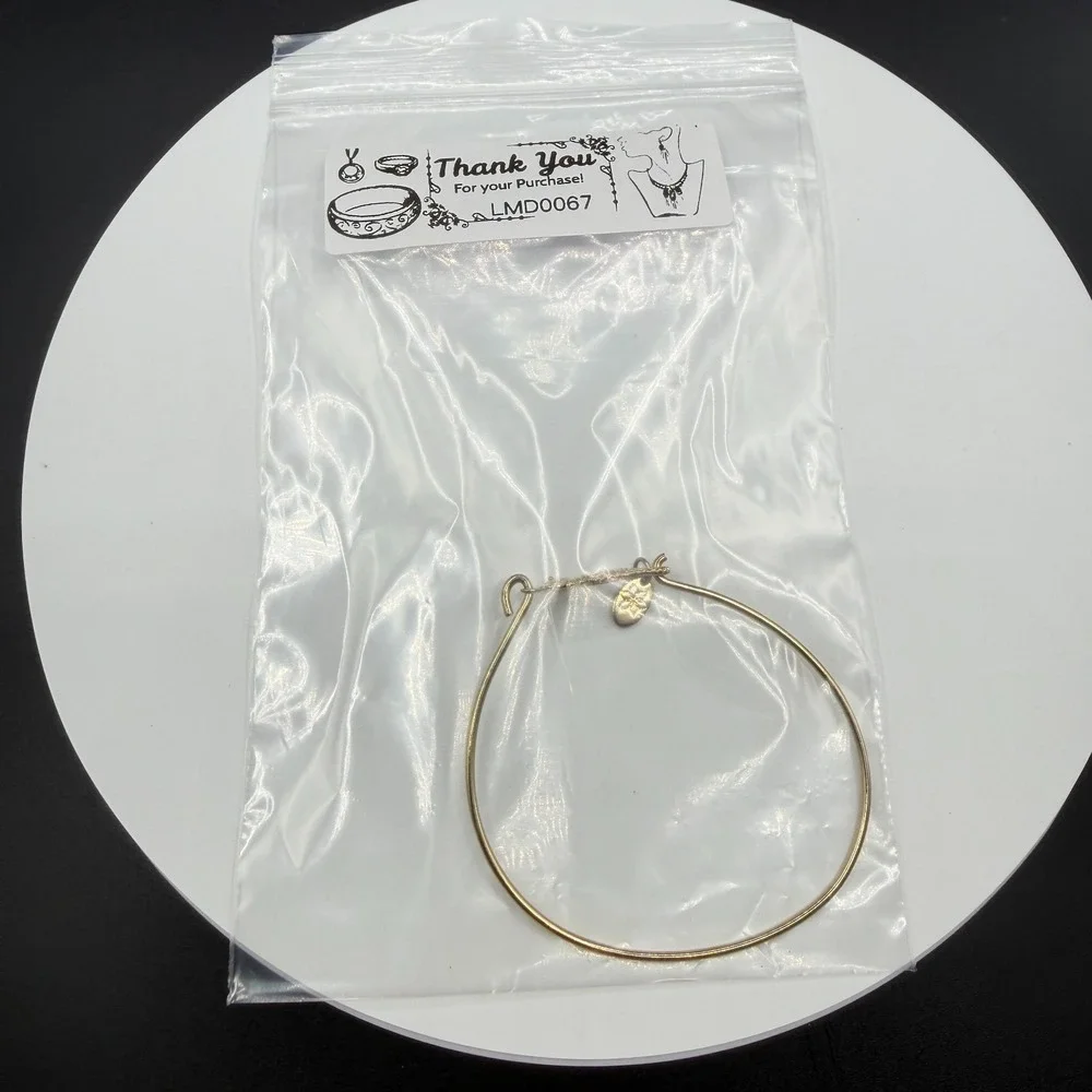 JOY Gold Tone Seahorse Bangle Bracelet Coastal Nautical Beach Charm Jewelry